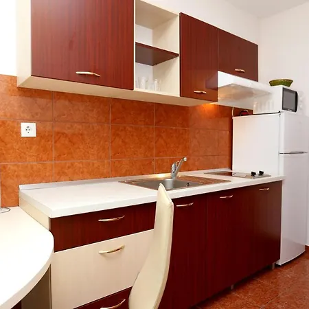Apartment By The Sea Razanj, Rogoznica - 10318